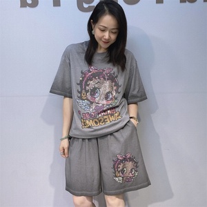 Conjunto Casual de Verano para Mujer, Camiseta de Manga Corta con Degradado de Color + Pantalones Cortos, con Pedrería Termoadhesiva, para Comercio Exterior Transfronterizo - Product Image 4