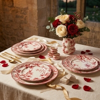 Maßgefertigtes Vintage Rotes Blumenmuster Keramik-Tellerset 6,5/8/10,5/12 Zoll Toile De Jouy Porzellan-Geschirr Hochzeit Hotel Tischdekoration