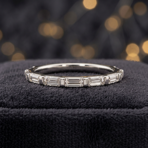 Bague de fiançailles vintage en argent sterling 925 avec moissanite taille brillant rond plaqué or pour les mariées - Product Image 3