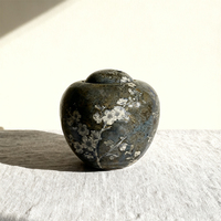 Pot en céramique artistique à fleurs de prunier noir vintage à glaçure foncée Qianrui 23*21cm Peint à la main Céramique durable Vase à fleurs pour la décoration de la maison