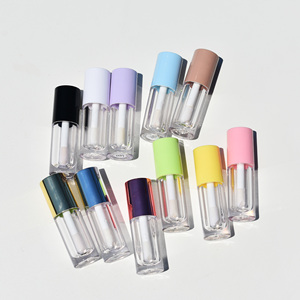Tubo de brillo labial redondo de 6ml con tapón de rosca logotipo personalizado bonito embalaje vacío Doe aplicador para cosméticos lápiz labial - Product Image 5