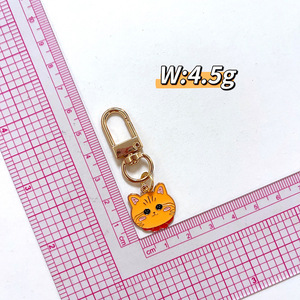 Sẵn sàng để tàu dễ thương Con Chó Nhỏ kim loại Keychain vàng mạ mềm men kim loại móc chìa khóa mặt dây chuyền móc áo - Product Image 5