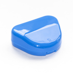 HUIYA Compact Triangular Dental Case Plastic Orthodontic <b>Denture</b> Storage <b>Box</b> For Teeth Whitening Care - Product Image 4