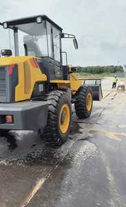 Chargeuse sur pneus LiuGong 820H de 2 tonnes à faible entretien, mini-chargeuse chinoise Liugong à prix abordable en promotion - Product Image 6