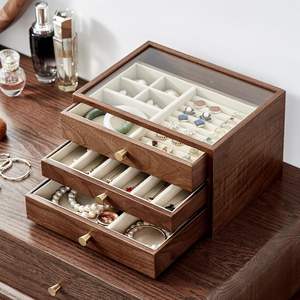 Boîte à bijoux en bois de noyer noir personnalisée pour femmes, organisateur de bijoux en bois avec couvercle en verre pour montres, colliers, bagues et boucles d'oreilles - Product Image 3