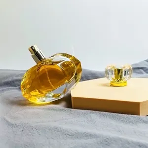 高級香水ガラス瓶75mlヴィンテージピンクハート型フラットブランド男性ケルンガラス空の詰め替え可能な香水瓶