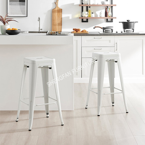 Venta al por mayor <span class=keywords><strong>barato</strong></span> aleación de aluminio <span class=keywords><strong>Tolix</strong></span> estilo apilable Metal hierro mostrador taburetes sillas de barra alta para la venta - Product Image 4