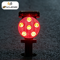 Balise solaire haute puissance à 12 LED avec modes clignotant/clignotant intensif/synchronisé, en PC et ABS, protection IP66 pour la sécurité routière