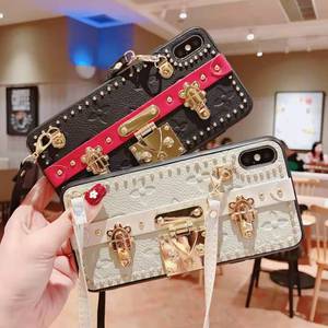Funda personalizada de cuero real para teléfono móvil, accesorios con tarjeta de juego, listo para enviar - Product Image 2