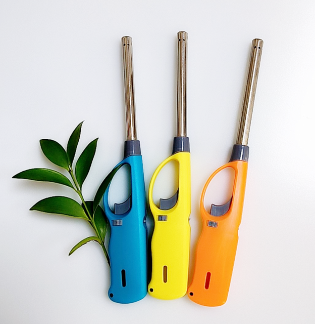 Hot Selling Personalized Custom logo Refillable Gas Lighter, Multi-color Lighter