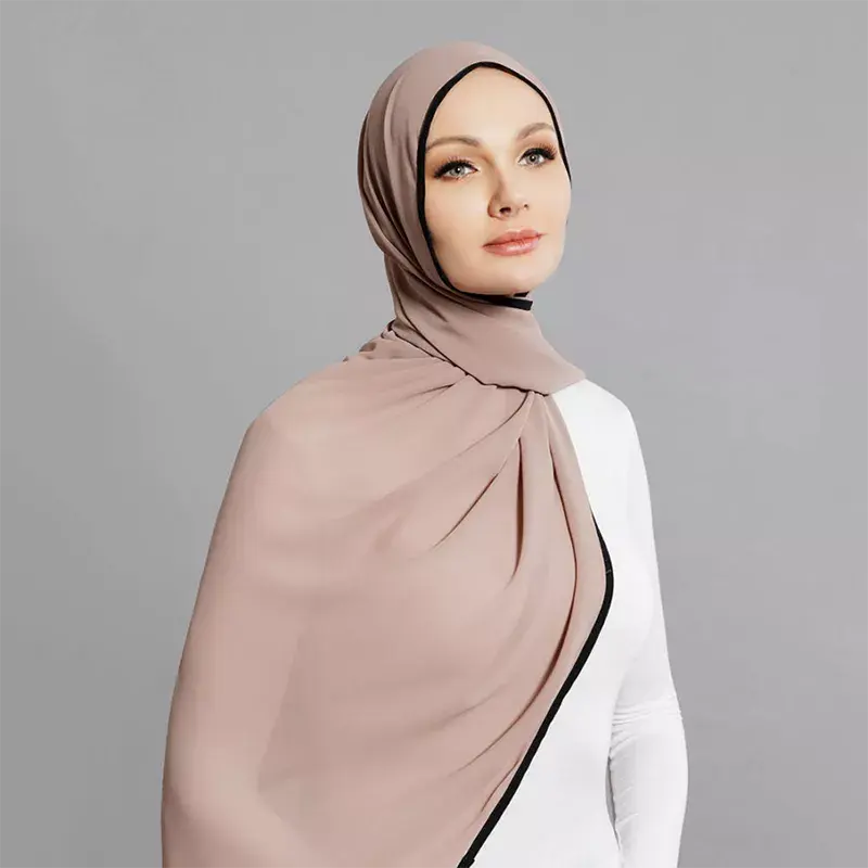 Женские шифоновые черные хиджабы с блестящим краем, простые шифоновые шали, мусульманский/мусульманский хиджаб, шарфы