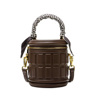 Nouveau Sac Cylindrique en Cuir PU Tendance 2026 – Sac à Bandoulière Unique, Vente Directe Usine, Faible Minimum de Commande – Mode Automne Hiver pour Femme