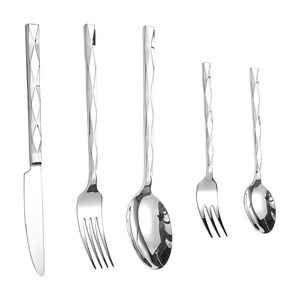 Ensemble de couverts en argent forgé de luxe en forme de diamant poli miroir haut Barre solide lavable au lave-vaisselle Cuillère à dîner Couteau à steak - Product Image 5
