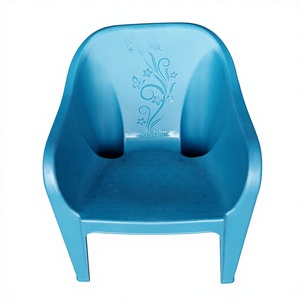 Silla Moderna de Plástico para Dormitorio, Sala de Estar o Comedor, con Respaldo en Forma de Flecha, Apilable, Resistente al Agua, para Uso en Exteriores, Estilo Contemporáneo - Product Image 1