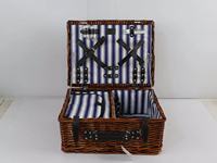 Panier de pique-nique en osier pour 4 personnes, plastique durable, métal, coton et fer, sangles faciles à transporter pour les sorties en famille, tapis de glace.