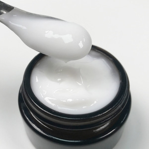 Crema Notte Illuminante Vegana OEM/ODM all'Ingrosso 1kg - Idratante, Nutriente con Ialuronato di Sodio - Product Image 4