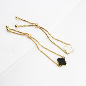 กำไลข้อมือไทเทเนียมแฟชั่นเหล็ก18K สีทองสแตนเลสโคลเวอร์แบบปรับได้สร้อยข้อมือสำหรับผู้หญิง - Product Image 3