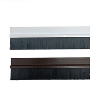 Joint d'étanchéité de porte de chambre de qualité industrielle, brosse de protection contre les intempéries en PVC, support en alliage d'aluminium, brosse en nylon, OEM personnalisable