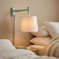 Applique murale UL Listed Garner Suites IHG pour hôtel, en métal vert mat, acrylique opale, à brancher, avec interrupteur à bascule E26
