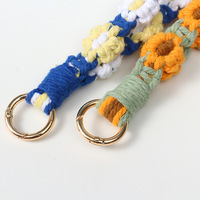 Gantungan Kunci Bunga Daisy Tenun Tangan, Liontin Gelang Bohemian, Rantai Ponsel