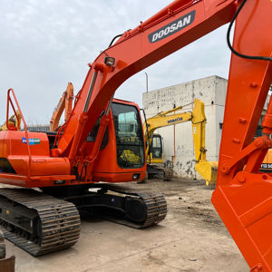 Excavadora Usada Doosan DH150LC-7 de 15 Toneladas, Excavadora de Segunda Mano, Maquinaria Usada, Excavadora Hidráulica de Orugas Usada para Excavación con Certificación CE EPA - Product Image 3
