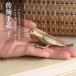 Figura de Colibrí de Latón, Adorno de Escritorio en Miniatura de Colibrí de Pico Largo, Tallado Artesanal en Latón - Product Image 4