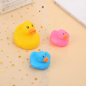 Jouets de bain de bébé de plage durables de haute qualité canards flottants éclaboussures jouets canard - Product Image 4