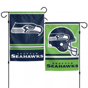 Drapeau de jardin personnalisé des <span class=keywords><strong>Vikings</strong></span> du Minnesota, double face, 12,5 x 18 pouces, 32 drapeaux de fanions des équipes de football pour la pelouse, la cour, la décoration extérieure, vente en gros - Product Image 4