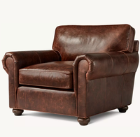 Fauteuil Club Vintage en Cuir Vieilli avec Accoudoirs Roulés Classiques pour Salon de Villa – Fabricant de Meubles Personnalisés