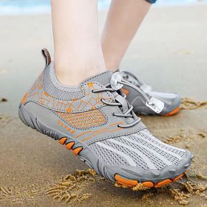 Portatile ad asciugatura rapida Ultra sottile a piedi nudi <span class=keywords><strong>in</strong></span> esecuzione scarpe da passeggio per il Fitness Sport acquatici suola <span class=keywords><strong>in</strong></span> TPR antiscivolo scarpe da nuoto da spiaggia - Product Image 3