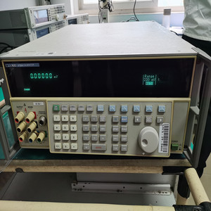 <span class=keywords><strong>Fluke</strong></span> 5720a chính xác đa chức năng <span class=keywords><strong>calibrator</strong></span> - Product Image 1