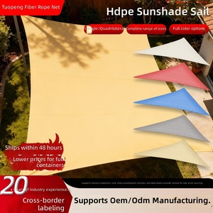<span class=keywords><strong>Voile</strong></span> d'<span class=keywords><strong>ombrage</strong></span> manuelle en HDPE, respirante et imperméable, en filet plastique triangulaire pour cour extérieure - Product Image 1