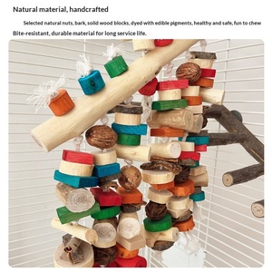 Soporte de Madera para Loros y Amazonas, para Aliviar el Aburrimiento y Acondicionar el Pico, para Loros Medianos a Grandes - Product Image 2