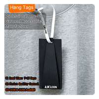 Étiquettes suspendues en carton de luxe avec logo personnalisé, texture premium, étiquettes de vêtements, étiquettes de couleur personnalisées, boîte cadeau de marque de mode