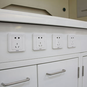 <span class=keywords><strong>Hotte</strong></span> d'aération de laboratoire scientifique <span class=keywords><strong>Recirculation</strong></span> d'air Volume constant Placards de fumée Hottes d'<span class=keywords><strong>extraction</strong></span> mobiles industrielles - Product Image 1