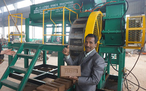 Máy Làm Gạch Đất Sét Logo Máy Làm Gạch Đất Sét Loại Xoay Cho Châu Phi Quốc Gia - Product Image 2