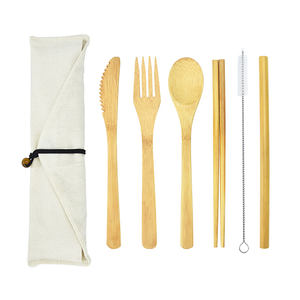 Ensemble de 6 couverts en bambou comprenant couteau, fourchette, cuillère, baguettes, paille et nettoyeur pour une utilisation en extérieur, en intérieur et en camping - Product Image 2