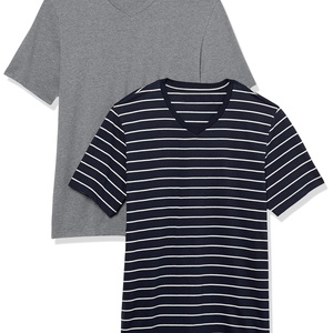 เสื้อยืดคอวีผู้ชายทรงปกติสำหรับฤดูร้อน สีขาว/ดำ ลาย 3 มิติ ผ้าฝ้ายถัก แขนสั้น ระบายอากาศได้ดี - Product Image 2