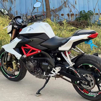 Moto Sportive d'Occasion QJ Benelli 600, Quatre Cylindres, Refroidie par Eau, pour Usage Urbain