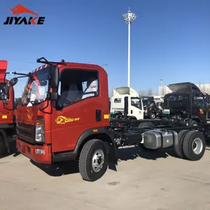 شاحنة Sinotruk Howo 2024 الجديدة 4x4 للطرق الوعرة صغيرة 4x2 5 طن شاحنة ديزل خفيفة شاحنة شحن سعر الشاحنة