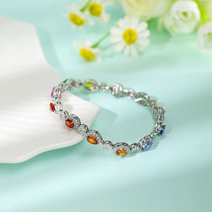 Bracelet tennis de luxe fait main sur mesure en or blanc massif 18 carats avec perles d'eau douce et saphirs colorés taille poire, pureté 100% garantie, précieux - Product Image 4