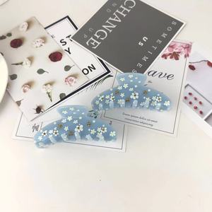 Pinza para el pelo <span class=keywords><strong>de</strong></span> acetato con estampado <span class=keywords><strong>de</strong></span> broma fresca para <span class=keywords><strong>mujer</strong></span>, tocado <span class=keywords><strong>de</strong></span> diseño francés con incrustaciones <span class=keywords><strong>de</strong></span> diamantes para estilo <span class=keywords><strong>de</strong></span> fiesta dulce - Product Image 5