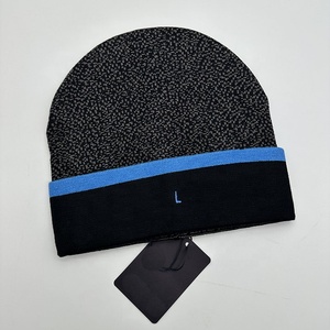 Cappello da Sci Invernale di Lusso, Design Americano, Caldo e Resistente al Freddo, in <span class=keywords><strong>Poliestere</strong></span>/Cotone con Paillettes, Senza Bordi - Product Image 4