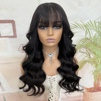 Perruque Body Wave avec frange, prix de gros, 13X4 Lace Frontal, cheveux humains vierges bruts, perruque sans colle fabriquée à la machine pour femmes
