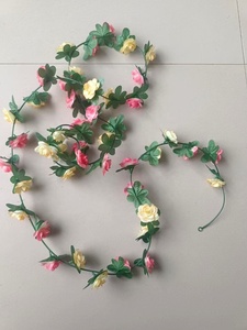 PONKING 8 Piezas de Guirnalda de Rosas Artificiales de Seda de 8.2 pies con Hojas Verdes, Decoración Grande para Colgar en Paredes y Arcos para Fiestas, Hogar y Bodas - Product Image 2