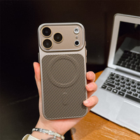 Funda Magnética de Lujo para Teléfono con Textura de Fibra de Carbono para iPhone 17 Air 16 15 14 Pro con Lente de Vidrio y Carga Inalámbrica