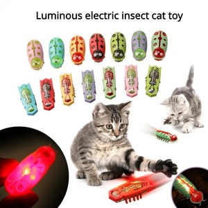 Mini jouet électrique interactif pour chat et chien, en forme de coccinelle mignonne, jouet pour chat en forme d'insecte marchant, accessoires de jeu pour chat - Product Image 4