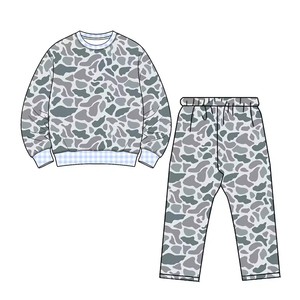 Nouvel Arrivage Ensemble de Tenue Décontractée pour Petits Garçons en Soie de Lait, Motif Camouflage Intégral, Col, Poignets et Ourlet à Carreaux, Style Décontracté pour Enfants - Product Image 4