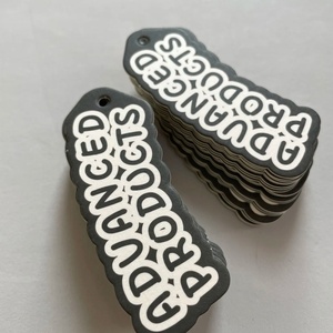 Etiqueta Colgante de Papel Marfil con Logotipo de Marca Personalizado, Ecológica, con Impresión en Relieve y Grabado, con Forma Especial y Tarjeta con Letras - Product Image 4