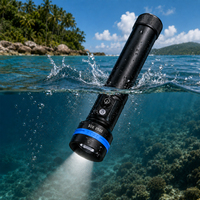 Lampe torche LED rechargeable Xtar D26 2500 lumens, version longue, étanche IPX8, pour la plongée profonde, la pêche sous-marine et la chasse